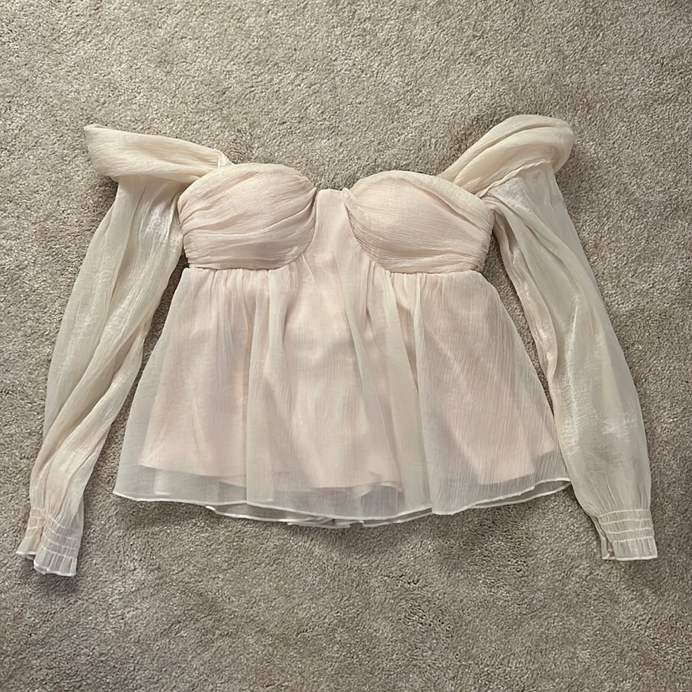 ❤️ NWT VICI off the shoulder corset top